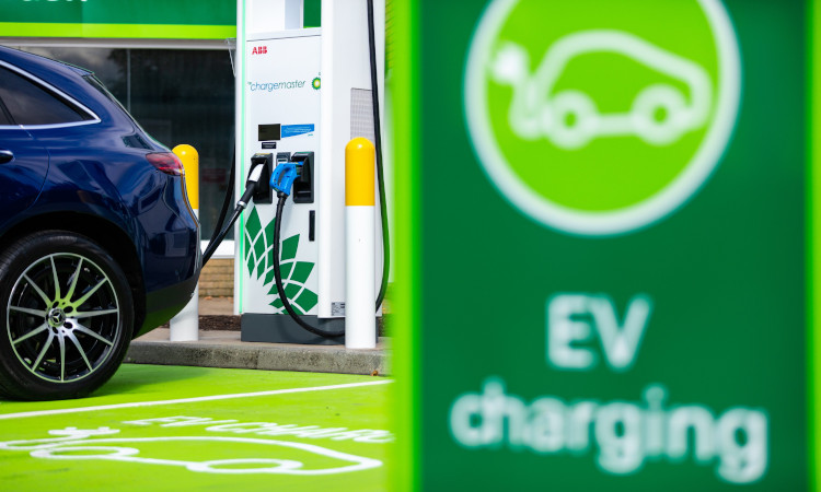 Punto de recarga eléctrica de BP