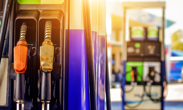 Gasolinera Low Cost