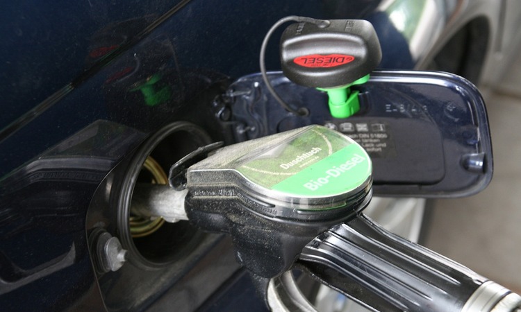 Repostando diesel