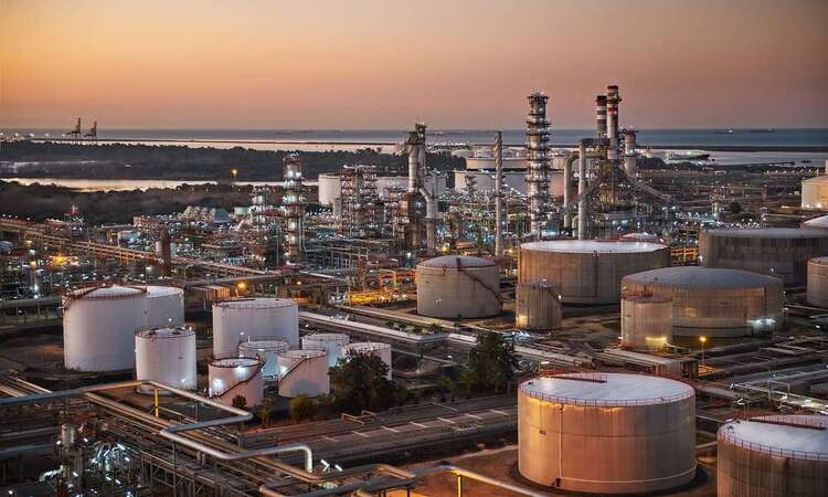 La demanda de combustibles fósiles sigue creciendo