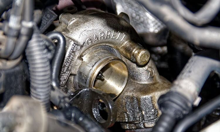 El motor diésel compacto, que también funciona con hidrógeno y biocombustible